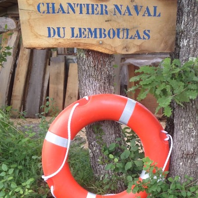 Lire la suite à propos de l’article Le chantier naval du Lemboulas