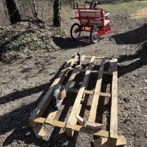 Lire la suite à propos de l’article Une Escargoline, une palette, du soleil