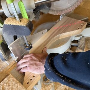 Lire la suite à propos de l’article Le découpage des biais à la scie à onglet