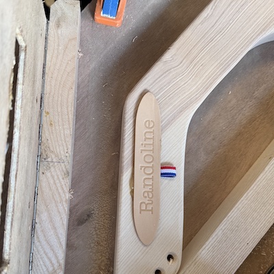 L'étiquette cuir Randoline